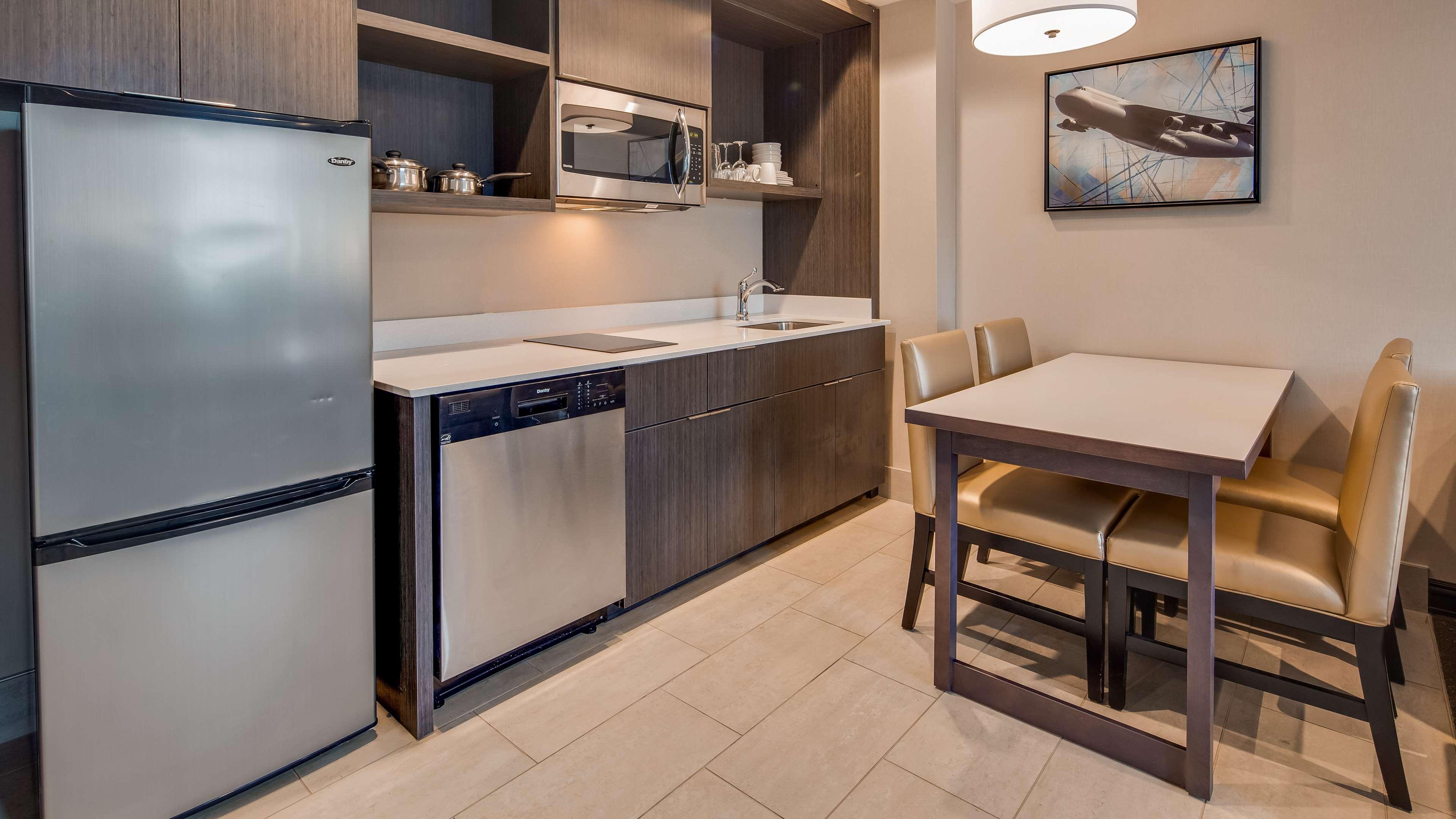 Best Western Plus Executive Residency Rigby'S Water World Hotel Warner Robins Buitenkant foto