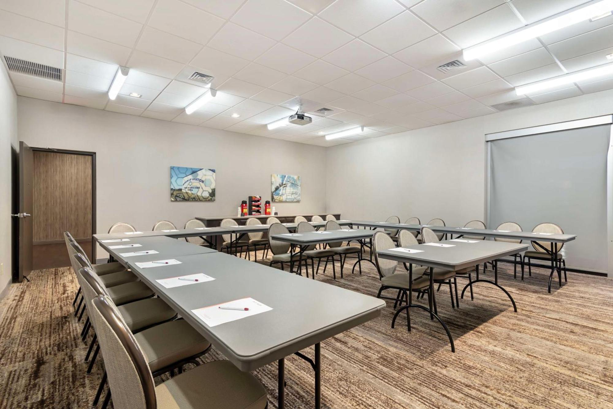 Best Western Plus Executive Residency Rigby'S Water World Hotel Warner Robins Buitenkant foto