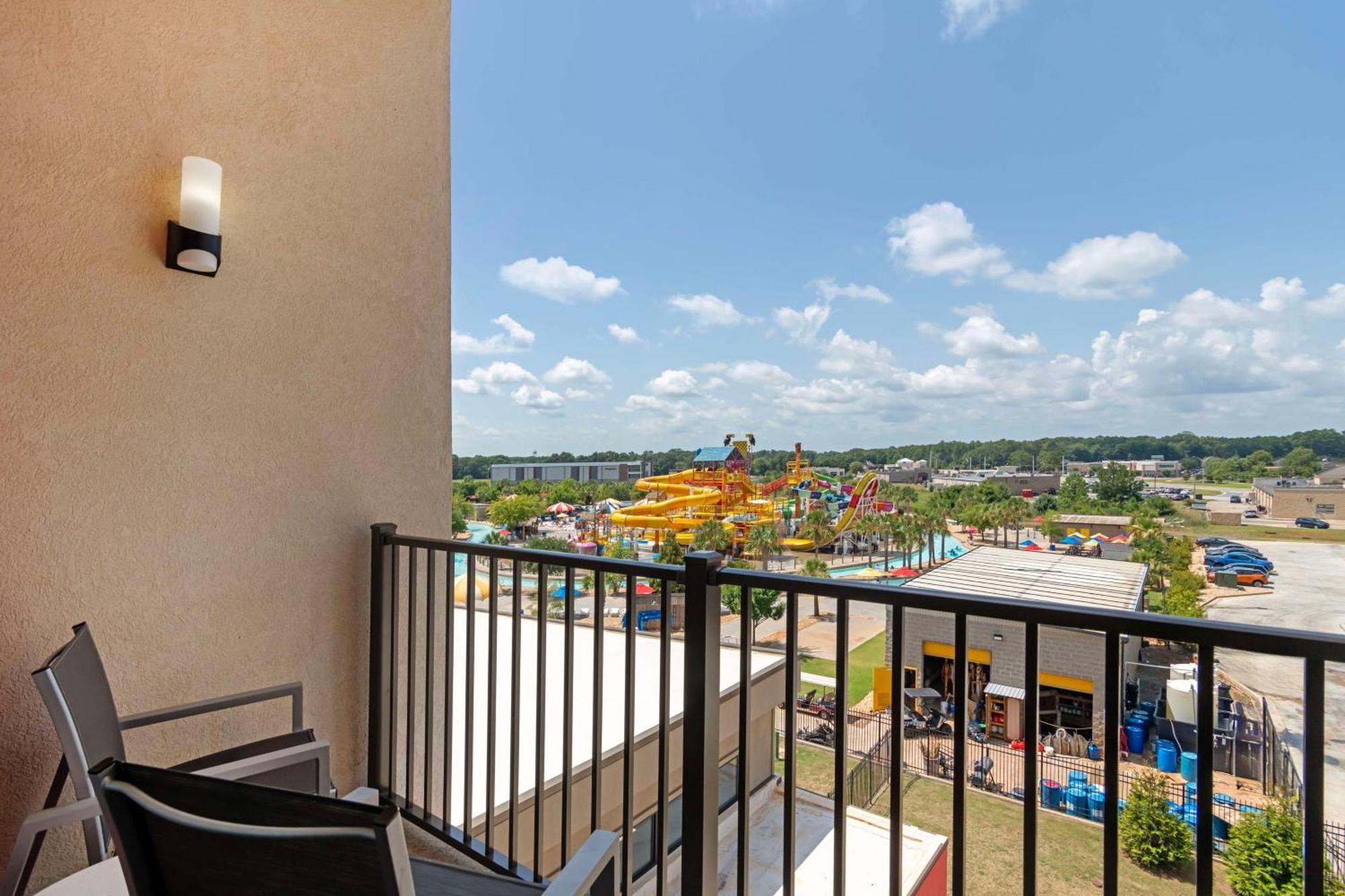 Best Western Plus Executive Residency Rigby'S Water World Hotel Warner Robins Buitenkant foto
